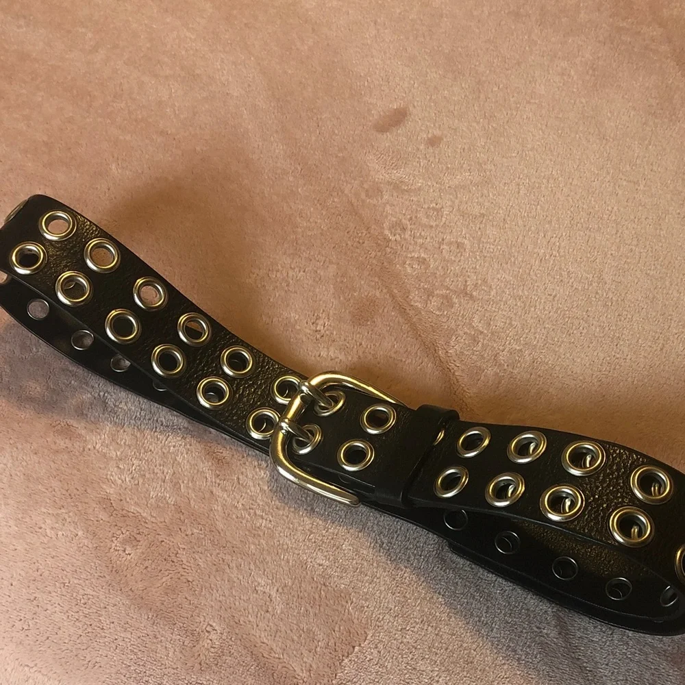 Black Leather Grommet Belt❗️FINAL PRICE❗️ - Picture 1 of 6